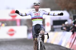 'I was getting a bit annoyed at myself' - Mathieu van der Poel overcomes late mistakes to claim another solo victory in Gavere