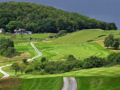 Best Golf Courses In Derbyshire