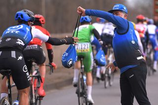 NTT’s Ryan Gibbons grabs lunch at the 2020 Paris-Nice
