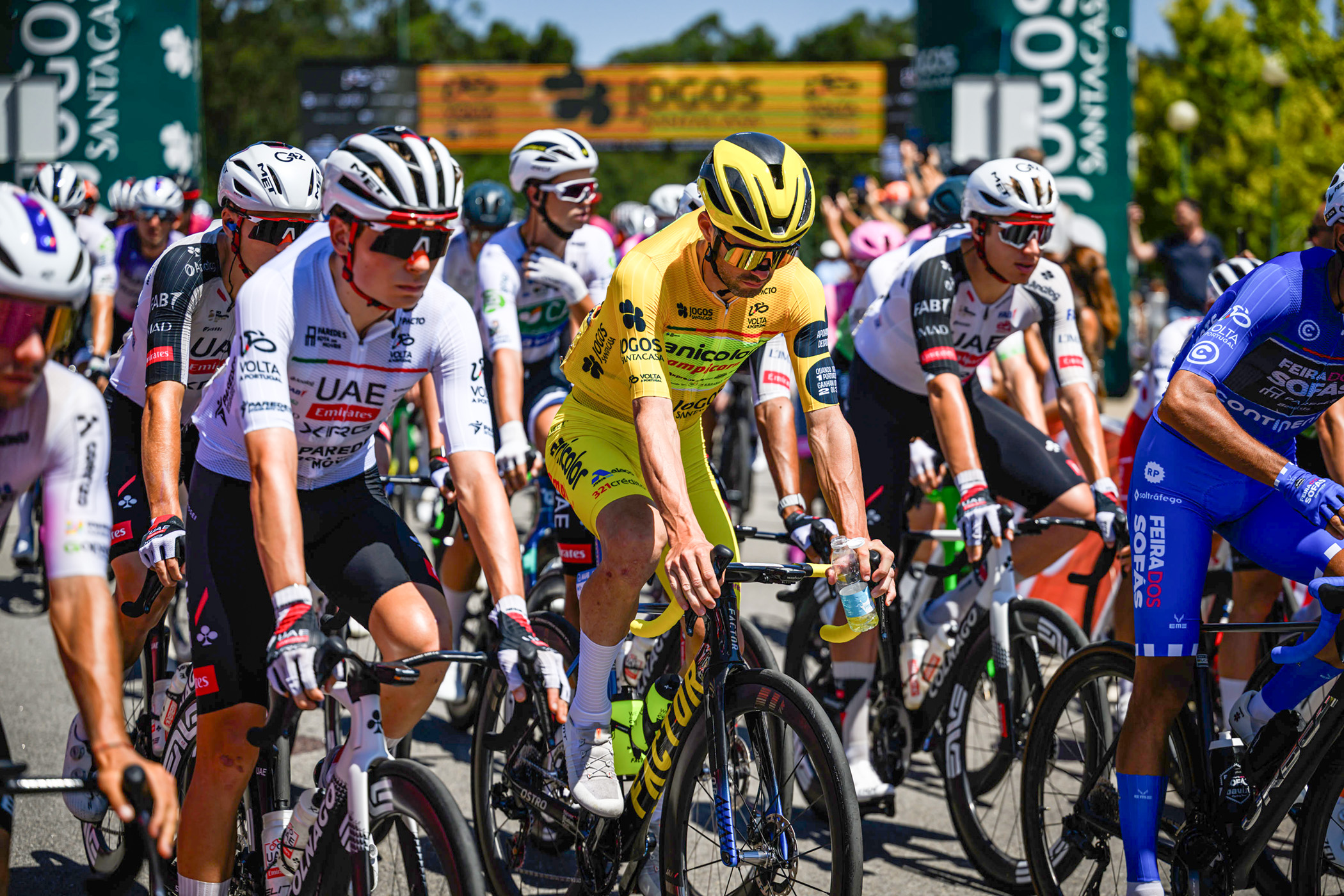Volta a Portugal: Neutralised stage 8 concludes in mourning following tragic death of Finlay Tarling