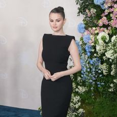 Selena Gomez posing for the camera