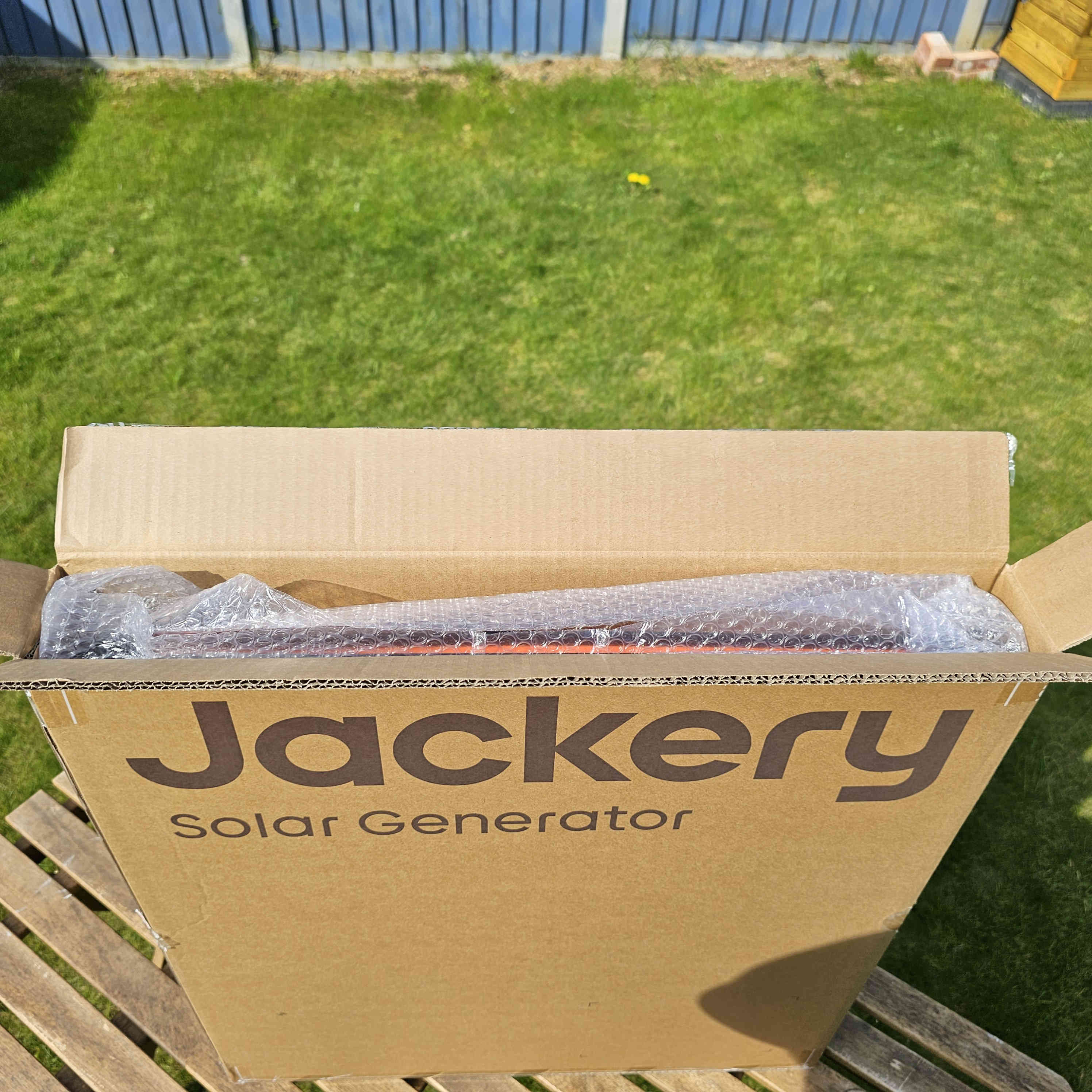 Jackery Explorer 2000 v2 image 15