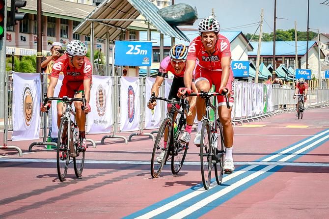 Angus Morton takes third place in the Jelajah Malaysia stage 1 sprint