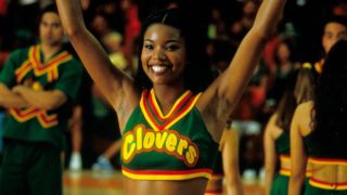 Gabrielle Union as Isis in cheerleader costume in Bring It On