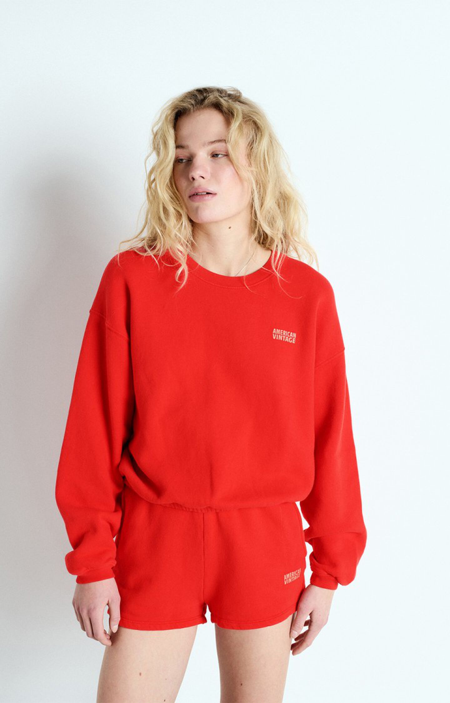 Women's Sweatshirt Izubird