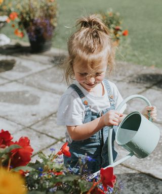 involve your children in gardening