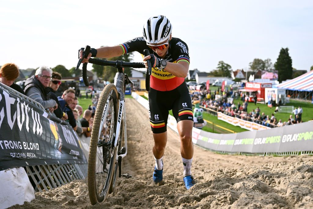 Sanne Cant at the Superprestige Ruddervoorde