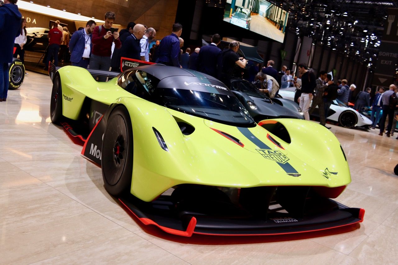 Aston Martin Valkyrie AMR Pro