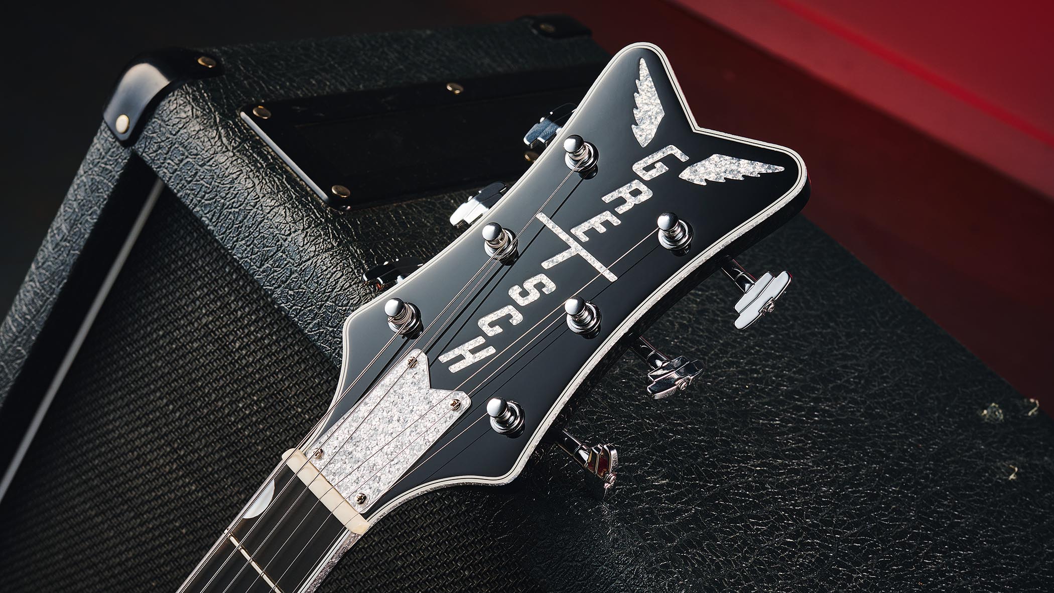 Gretsch G6134T-58 Limited Edition Penguin with String-Thru Bigsby
