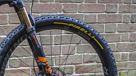 Pirelli Scorpion XC RC Team Edition 2.4 