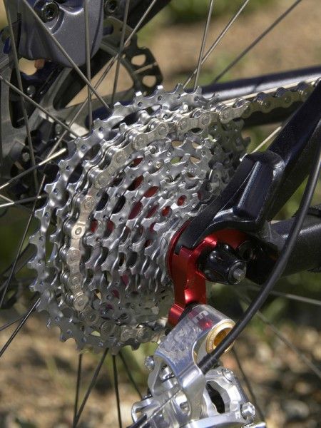 The SRAM PG-990 11-34T cassette provided the wide-range gearing we were looking for