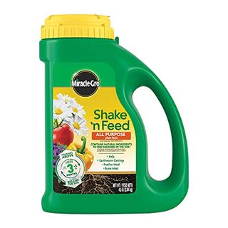 Miracle Grow Shake & Feed All Purpose Plant Nutrient 