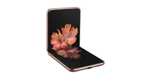 Samsung Galaxy Z Flip 5: £1,158.99 £819.99 at Amazon