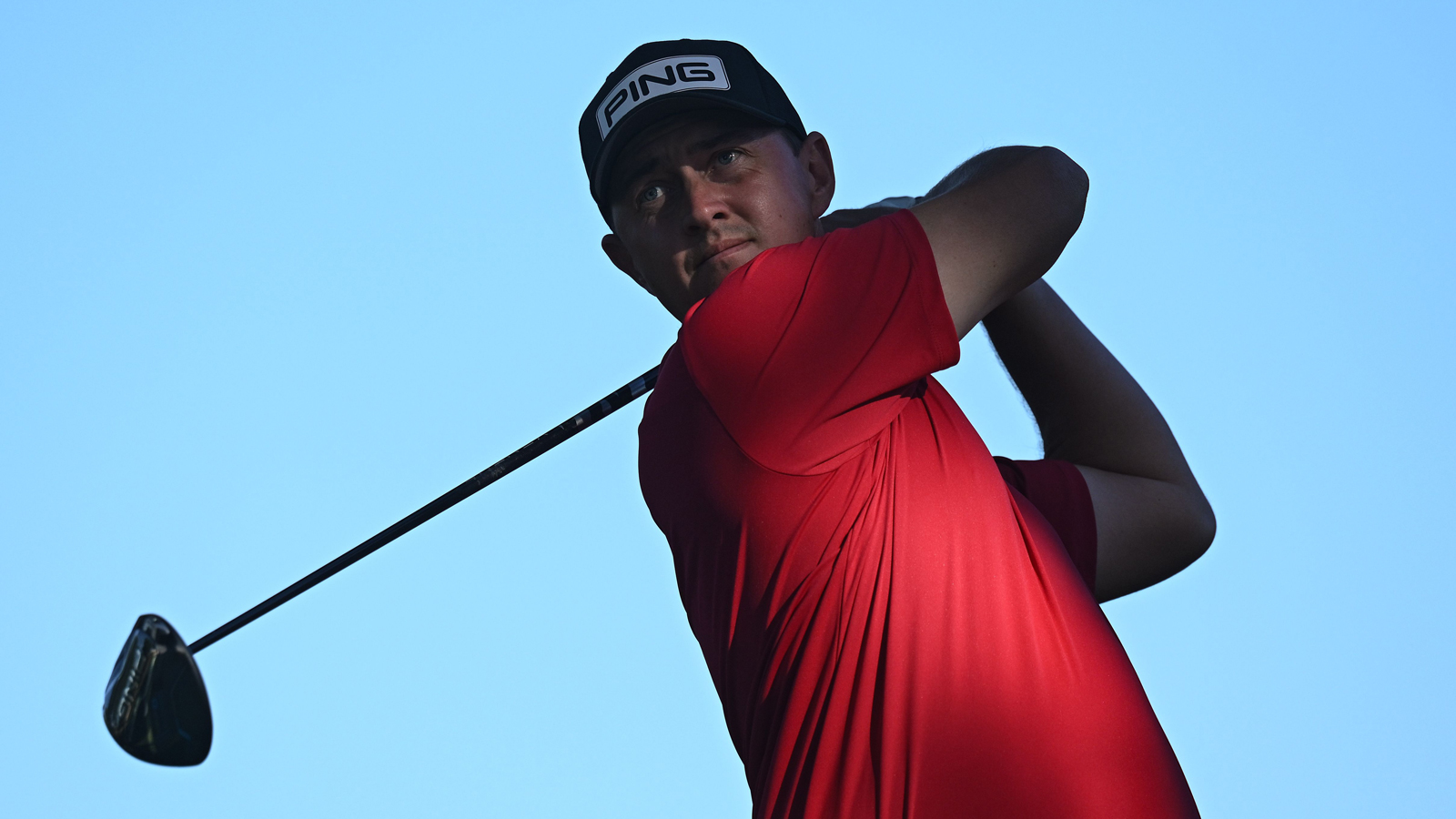 Joe Dean hits a driver