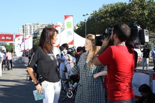 Juc&aacute; interviewed by local media