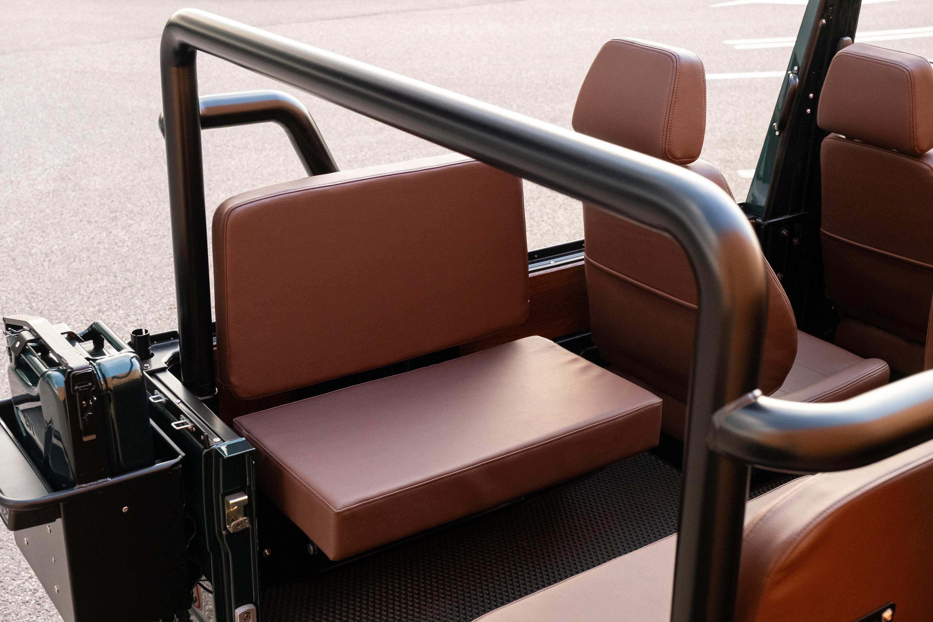 Expedition Motor Company Long Wheelbase Cabrio G-Wagen