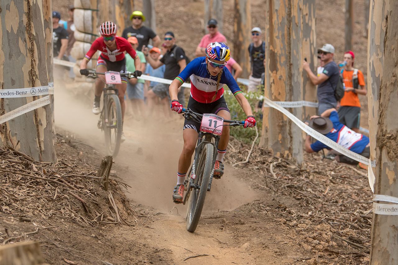 Pauline Ferrand Prevot (Canyon Factory Racing XC) leading Annika Langvad (Specialized Racing)