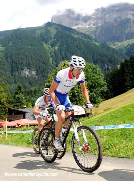 Julien Absalon (Orbea) was in the early lead group.
