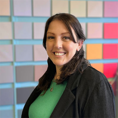 Cathryn Sanders paint and colour expert from Earthborn