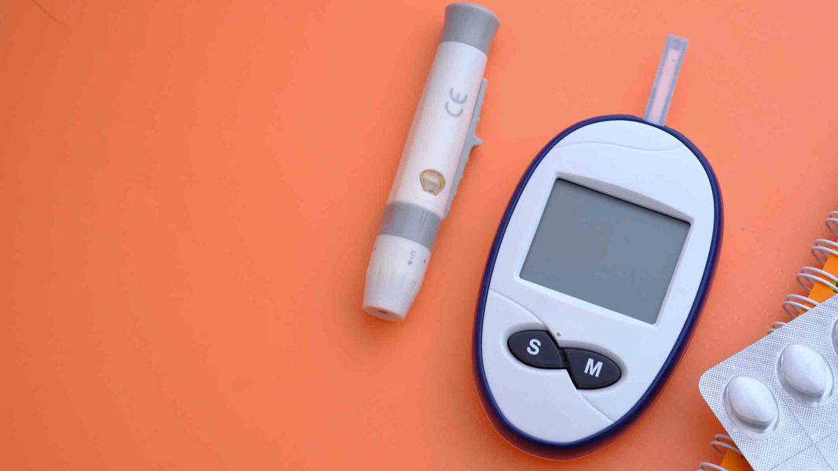 How to use a blood sugar monitor Tips for easier testing Top Ten Reviews