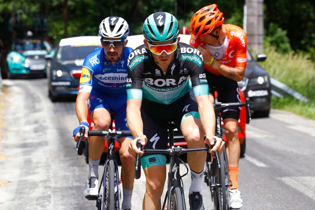 Gregor Muhlberger leads the breakaway during stage 6 at dauphine