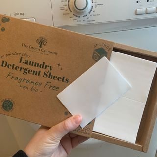 Laundry sheets in box