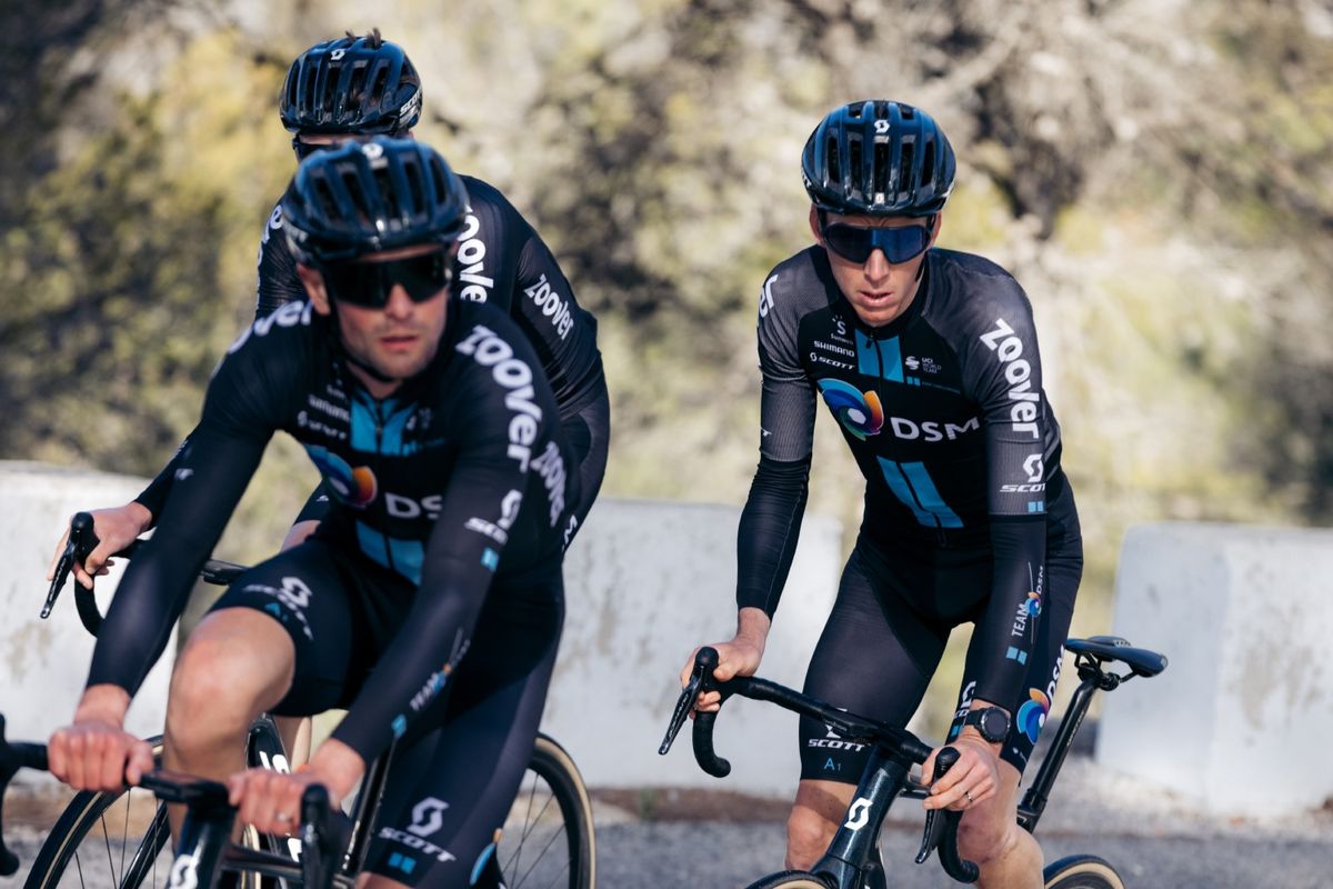 Romain Bardet Team DSM training camp 2021