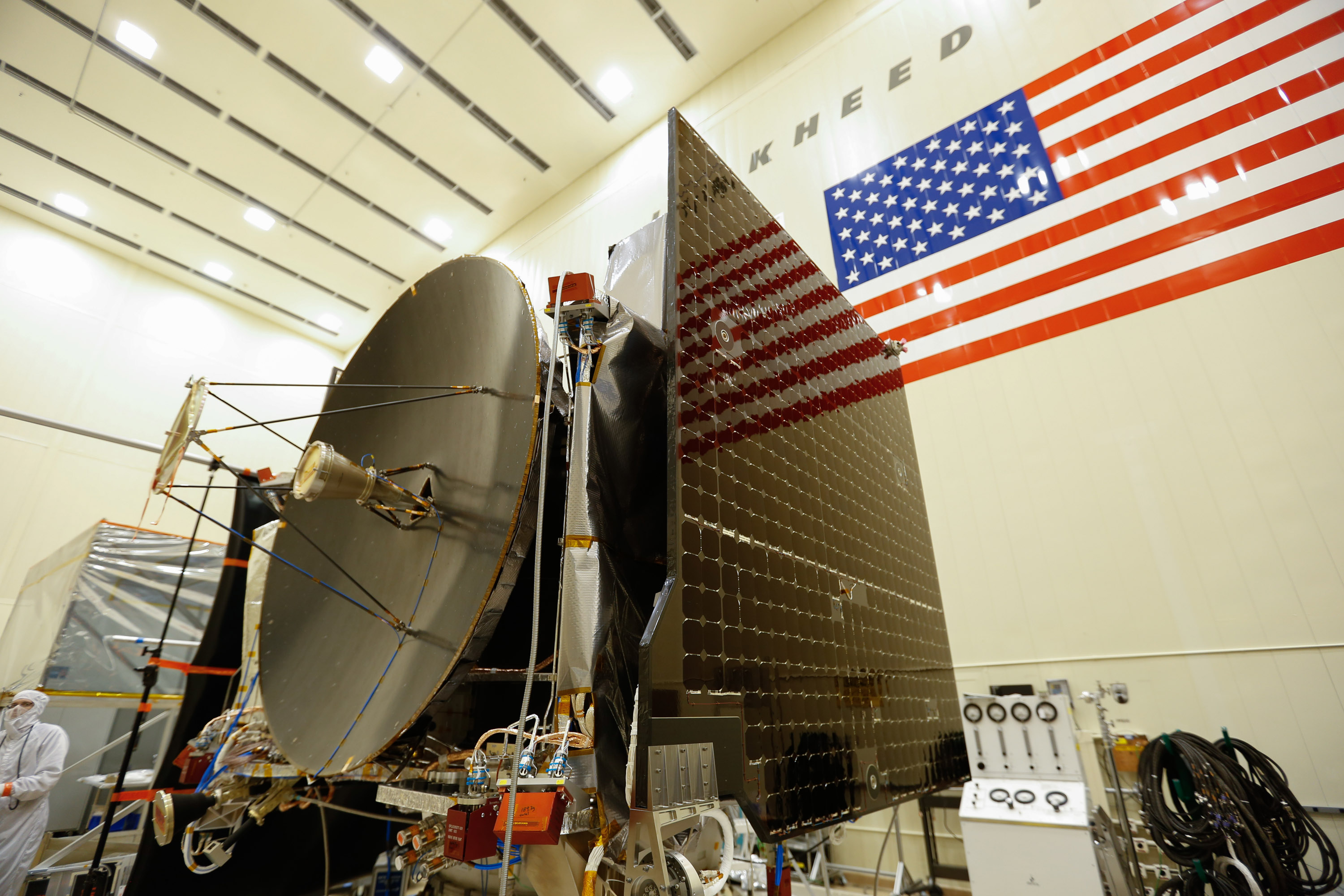 Asteroid Sample Mission Spacecraft, OSIRIS-REx