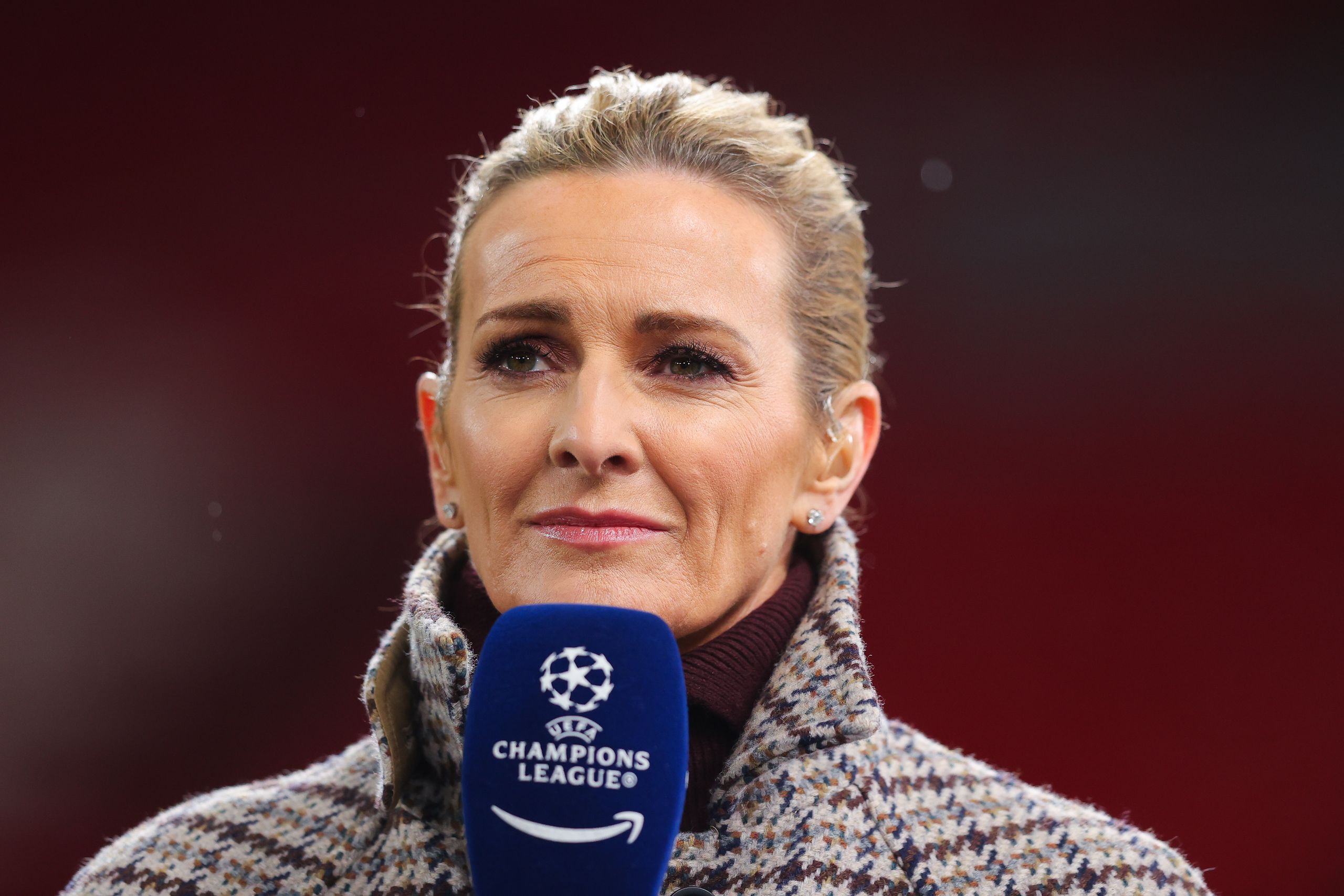 fourfourtwo.com - Isaac Stacey Stronge - Gabby Logan leaves Match of the Day during live show as broadcaster suffers family tragedy