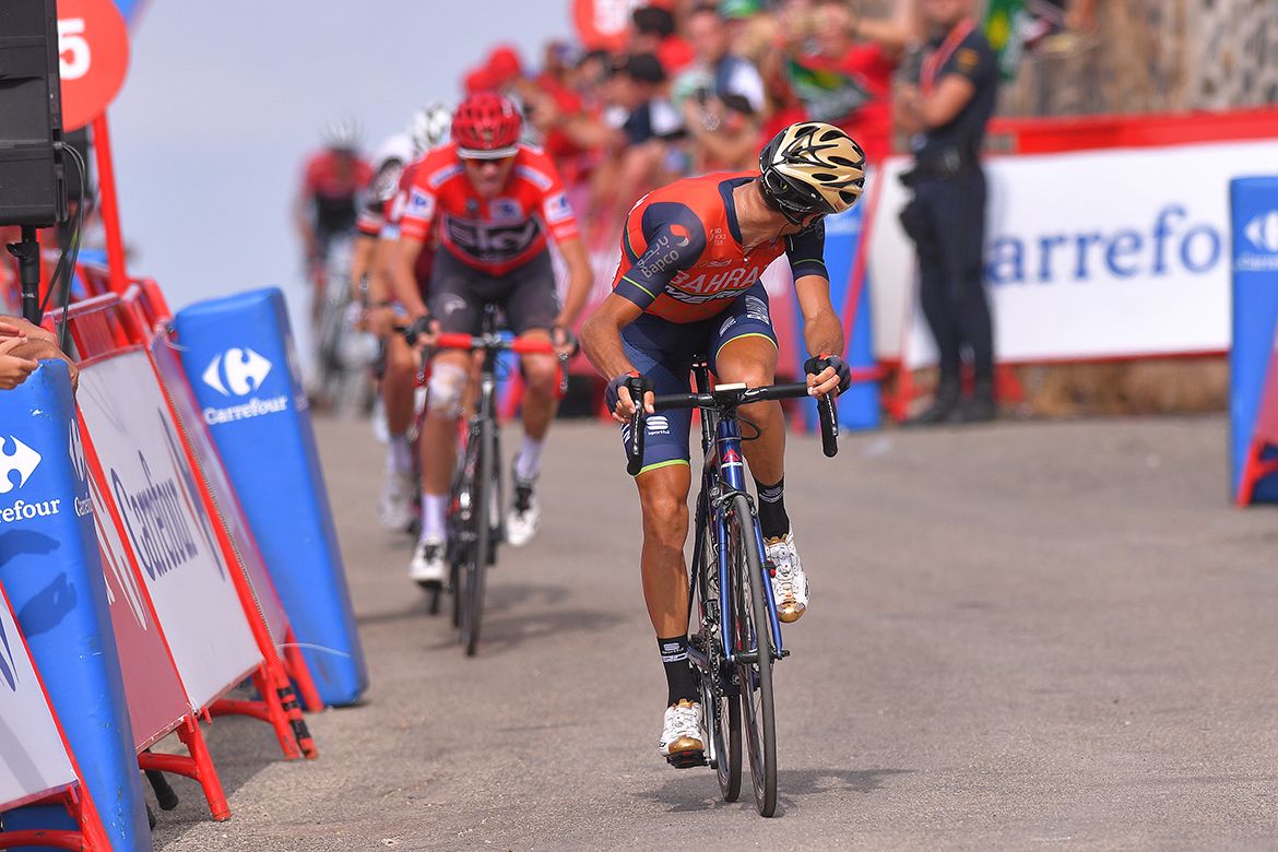 Vincenzo Nibali on the finishing straight of the Vuelta a Espa&ntilde;a's 14th stage