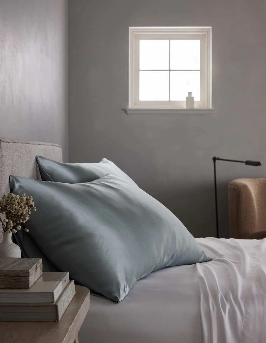 Cozy Earth, Silk Pillowcase