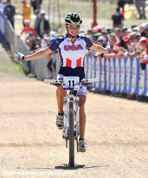 Willow Koerber (USA) takes her first world championships medal, and the first female medal for her country in eight years.