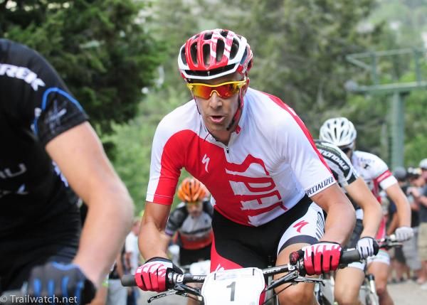 Todd Wells (Specialized) riding behind the Subaru-Trek men on the first climb