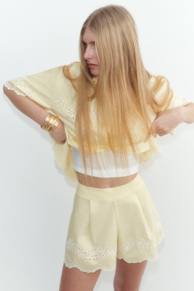 Broderie Anglaise Shorts
