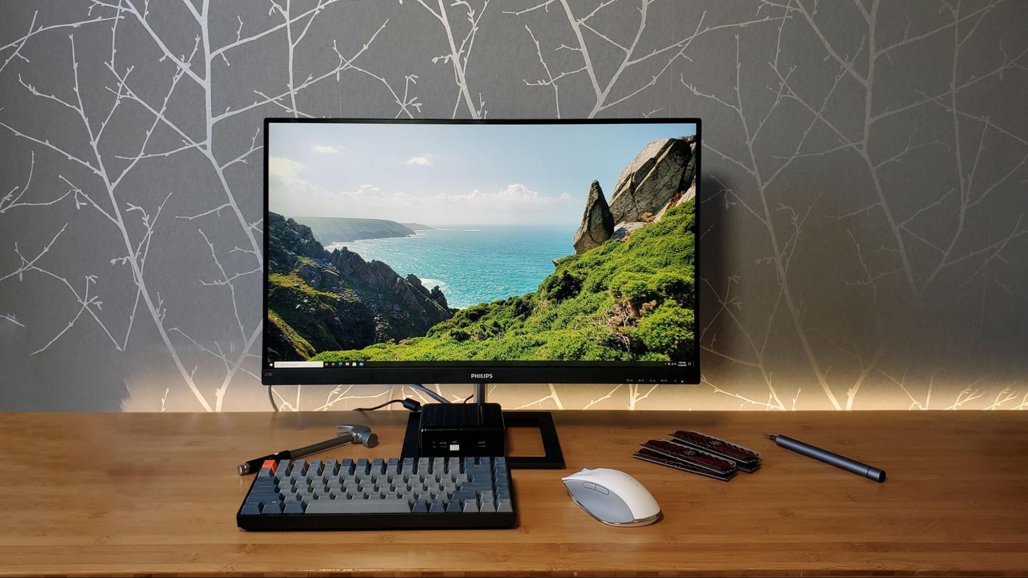 Philips 276E8VJSB Review 2024: The Cheapest 4K IPS Monitor