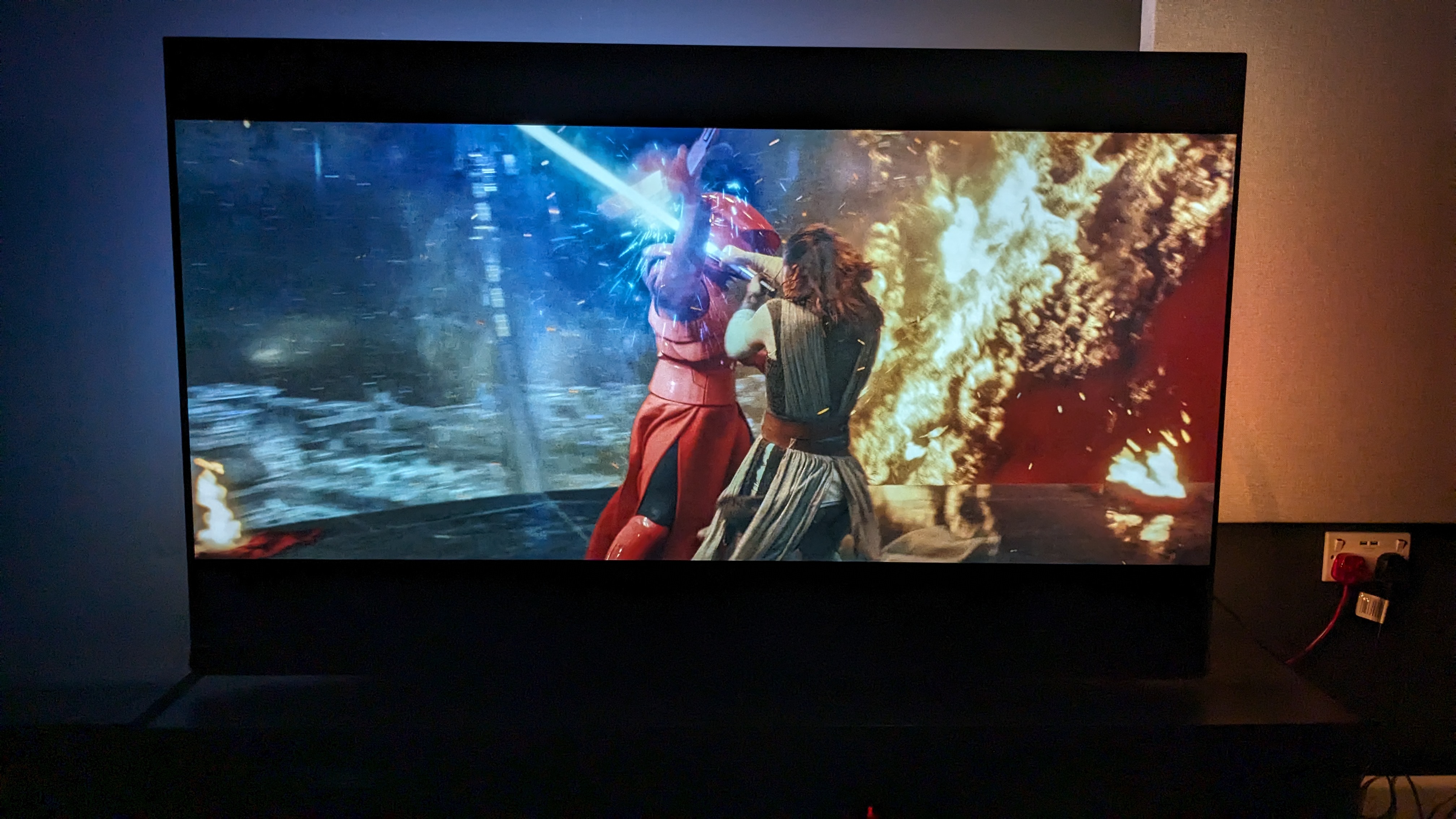 Philips OLED908 with Star Wars the last jedi on screen