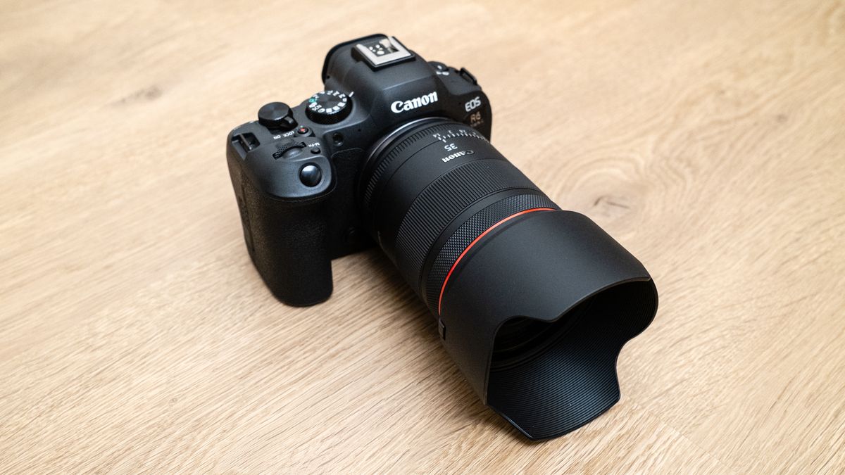 Canon RF35 f/1.4L VCM attached to a Canon EOS R6 Mark II
