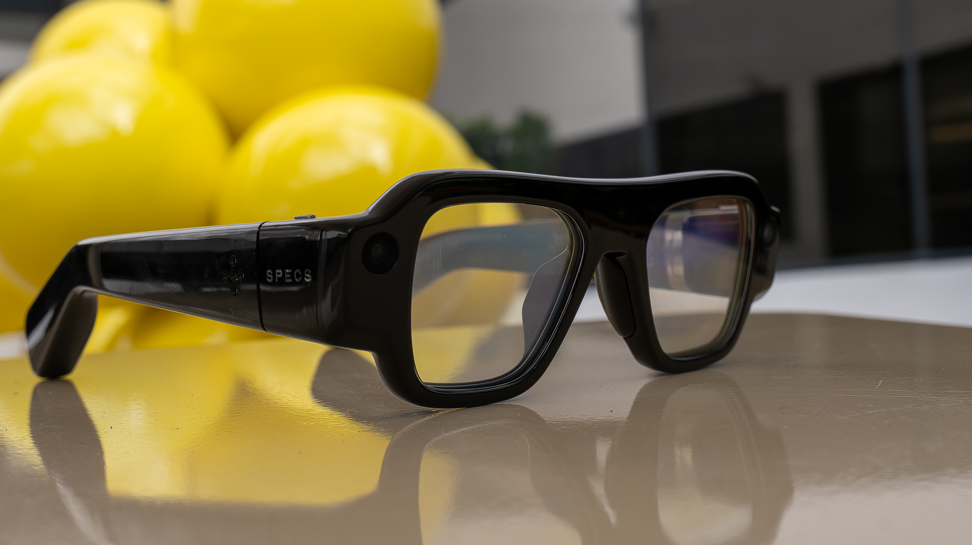 Snap SPECS hands-on image