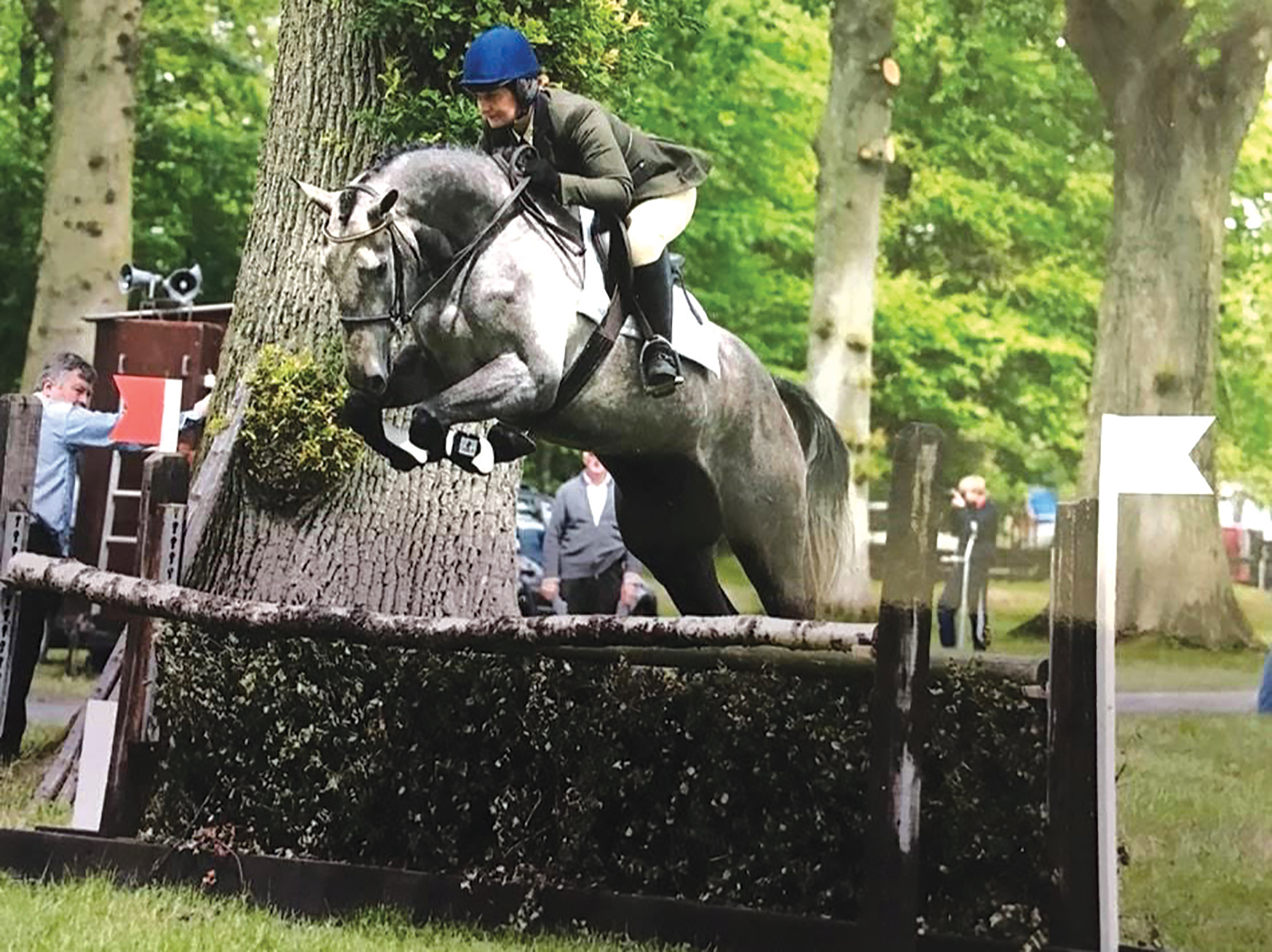 A young Ballaghmor Class jumps a simulated cross-country fence with Katherine Charlton on board.