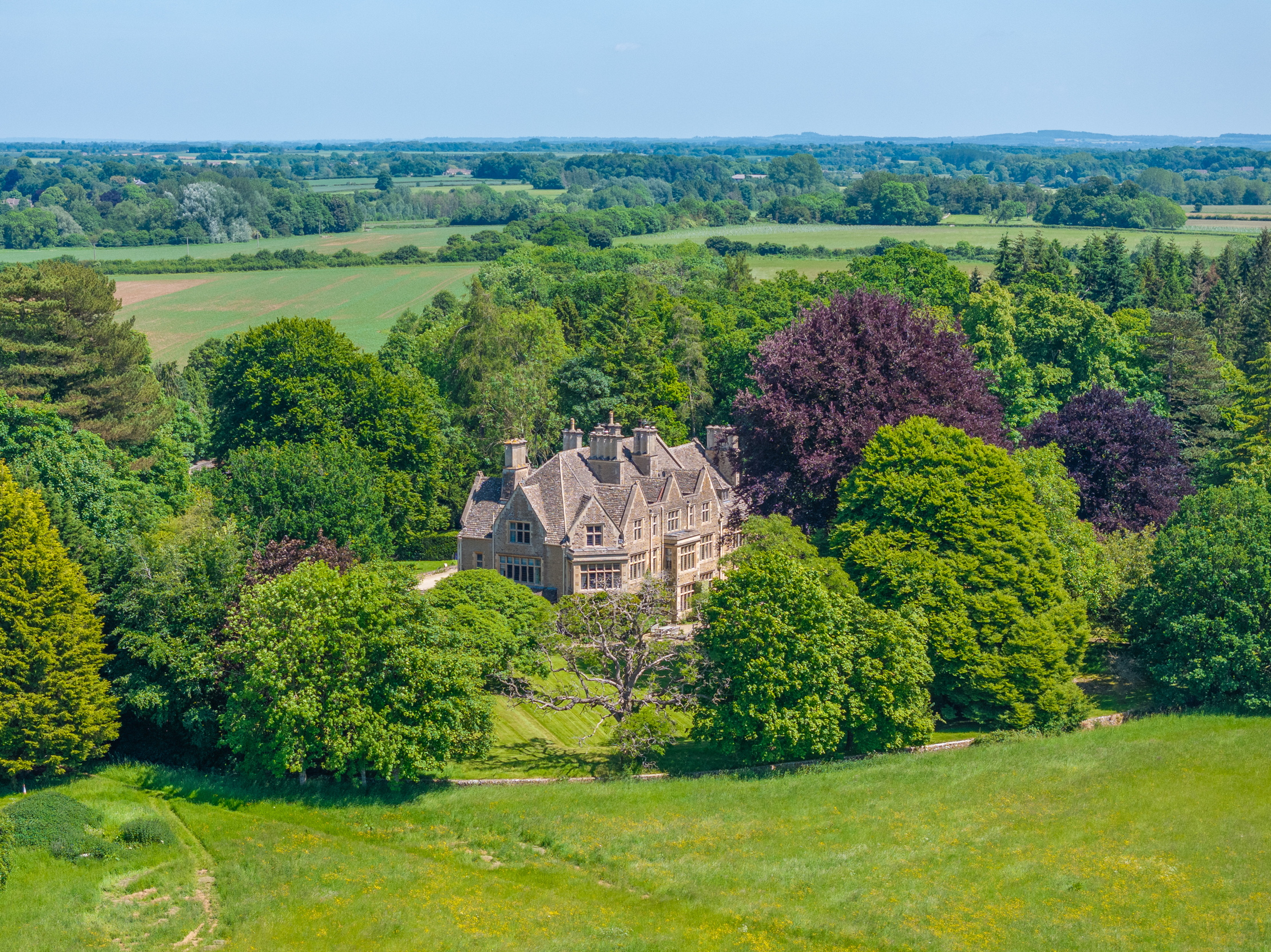 Images of Waterton House in Gloucestershire