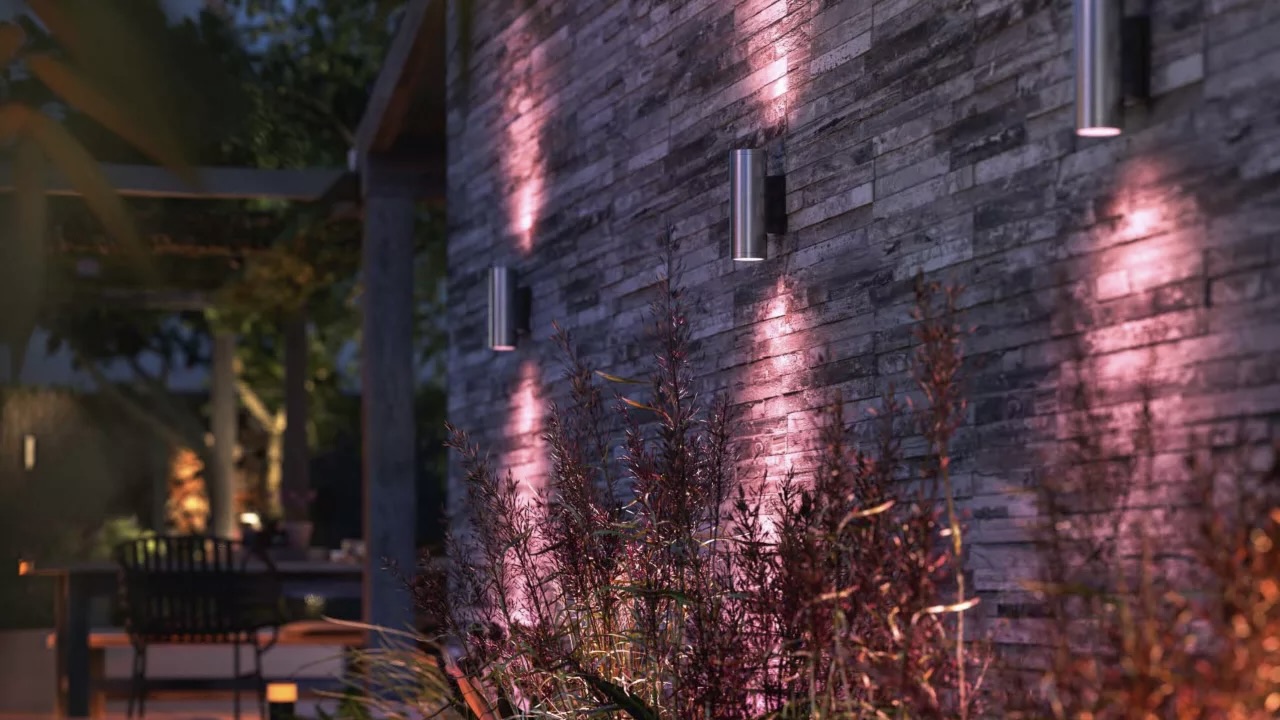 Philips Hue Appear Outdoor Wall Light