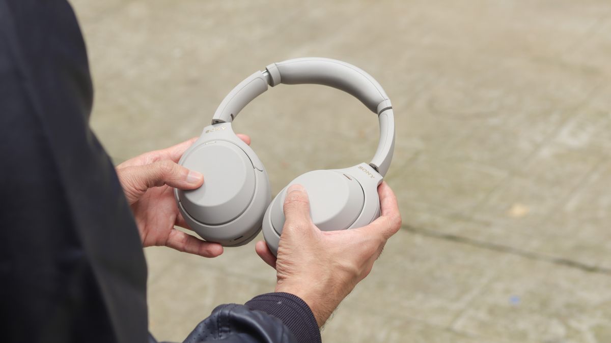 Sony WH-1000XM4
