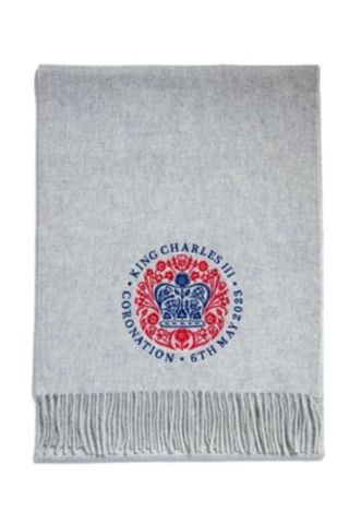 Johnstons of Elgin The Coronation Collection Cashmere Scarf - coronation gifts
