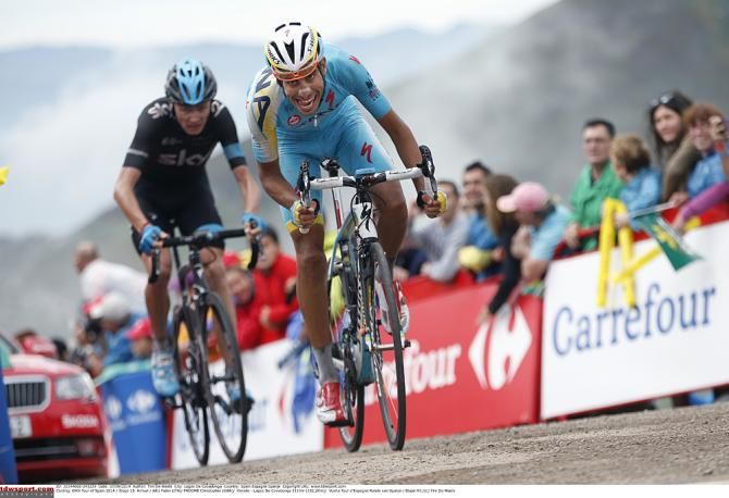 Fabio Aru (Astana) and Chris Froome (Team Sky)