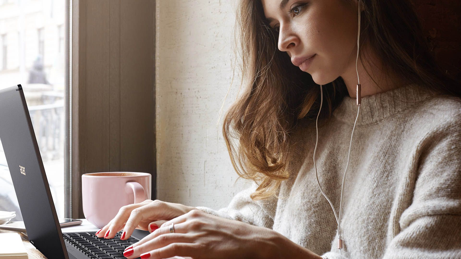 How to choose a laptop or PC screen that won't strain your eyes