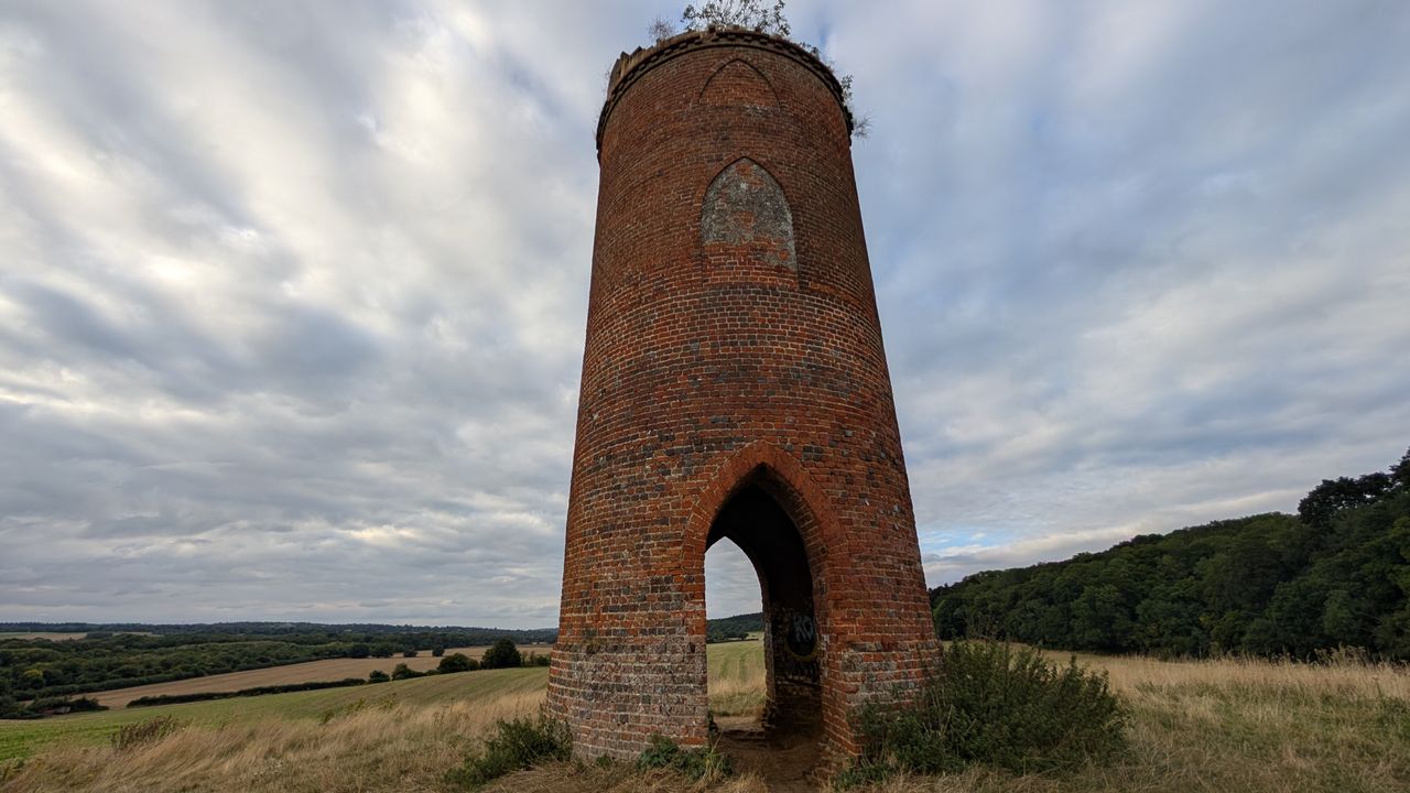 200 photos pixel 9 vs pixel 8a - ultrawide with pixel 9