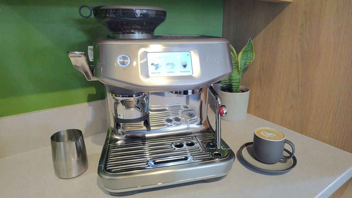 The Sage Barista Impress is so satisfying to use, I just want to make lattes all day
