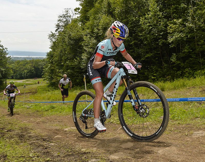 Emily Batty (Trek Factory Racing)
