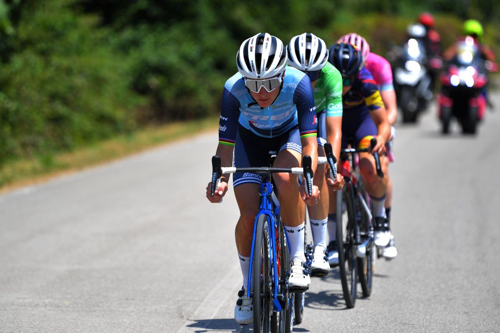 CORMONS ITALY JULY 11 Elisabeth DeignanArmitstead of United Kingdom and Team Trek Segafredo in breakaway during the 32nd Giro dItalia Internazionale Femminile 2021 Stage 10 a 113km stage from Capriva del Friuli to Cormons GiroDonne UCIWWT on July 11 2021 in Cormons Italy Photo by Luc ClaessenGetty Images