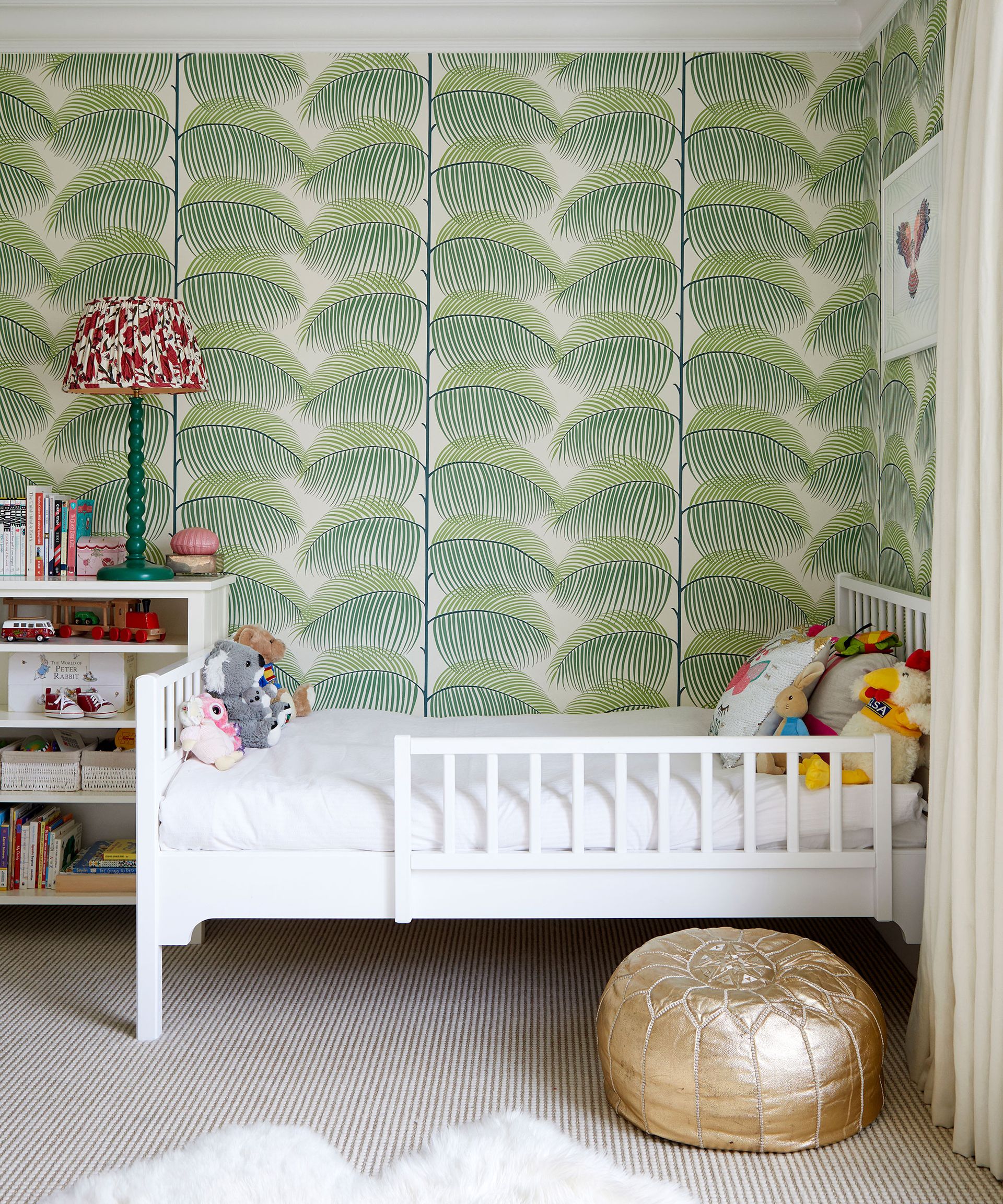 Children's bedroom wallpaper ideas: 13 kids' room wallpapers | Homes ...